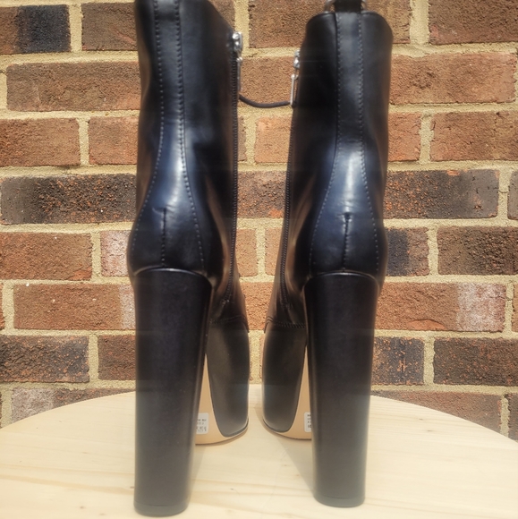 NWT Schutz "MAELLYN" booties sz9 - Picture 7 of 10